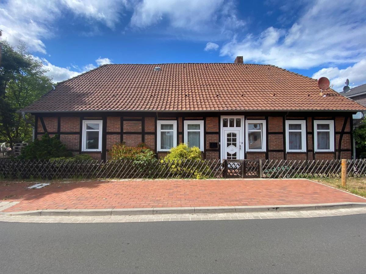 Pension - Monteurzimmer -,, Haus Hilde " Winsen Exterior foto